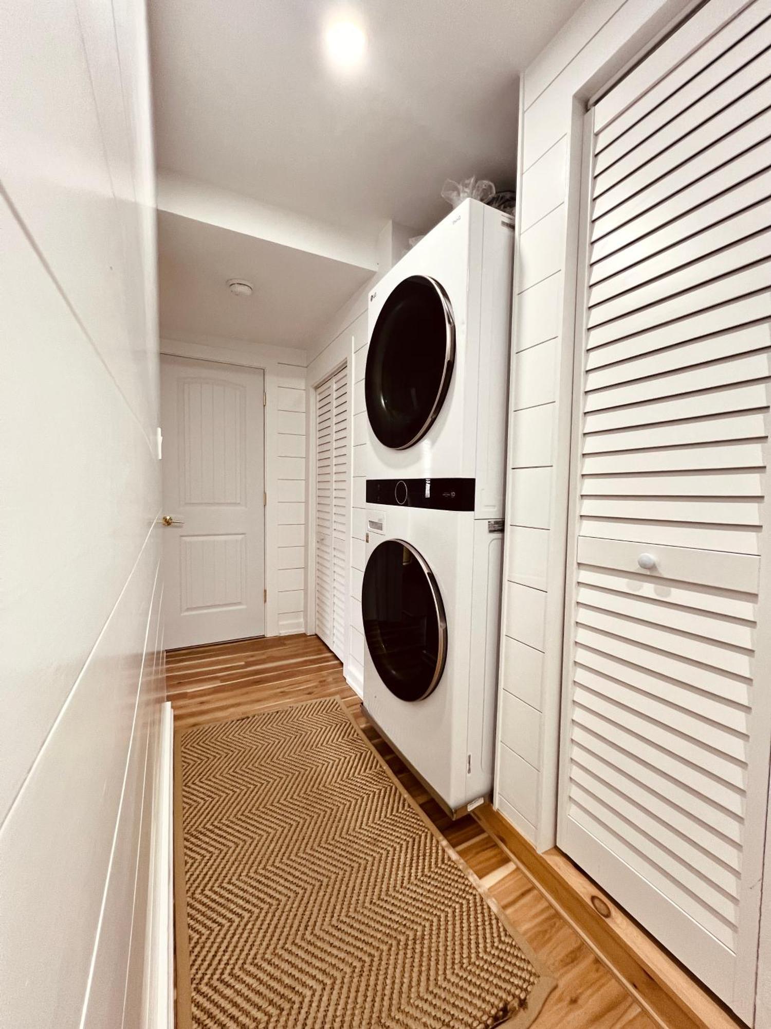 Unique Wildwood 3 Bedroom 1,5 Ba Entire House In The Heart Of Wildwood! 외부 사진